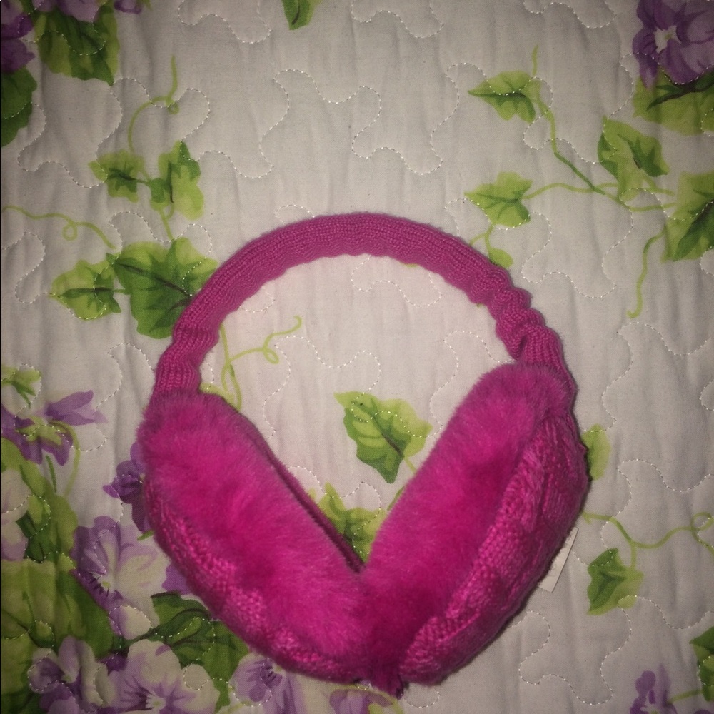 Ear muffs